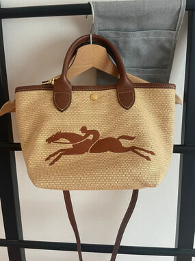 LONGCHAMP Le Pliage Shoulder Bag for Daily Commute